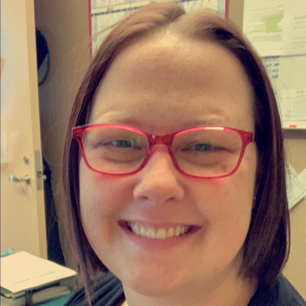 Meet your Posher, Crystal